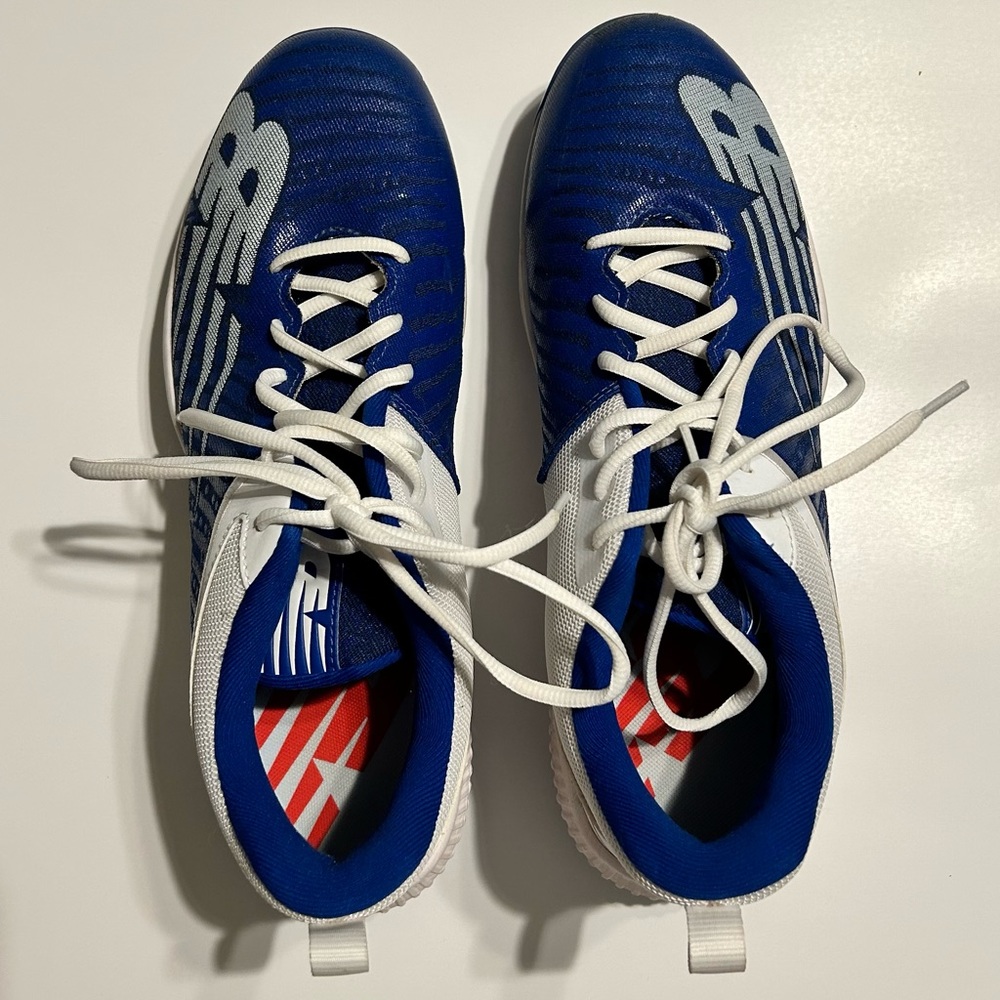 Men’s New Balance baseball cleat shoes